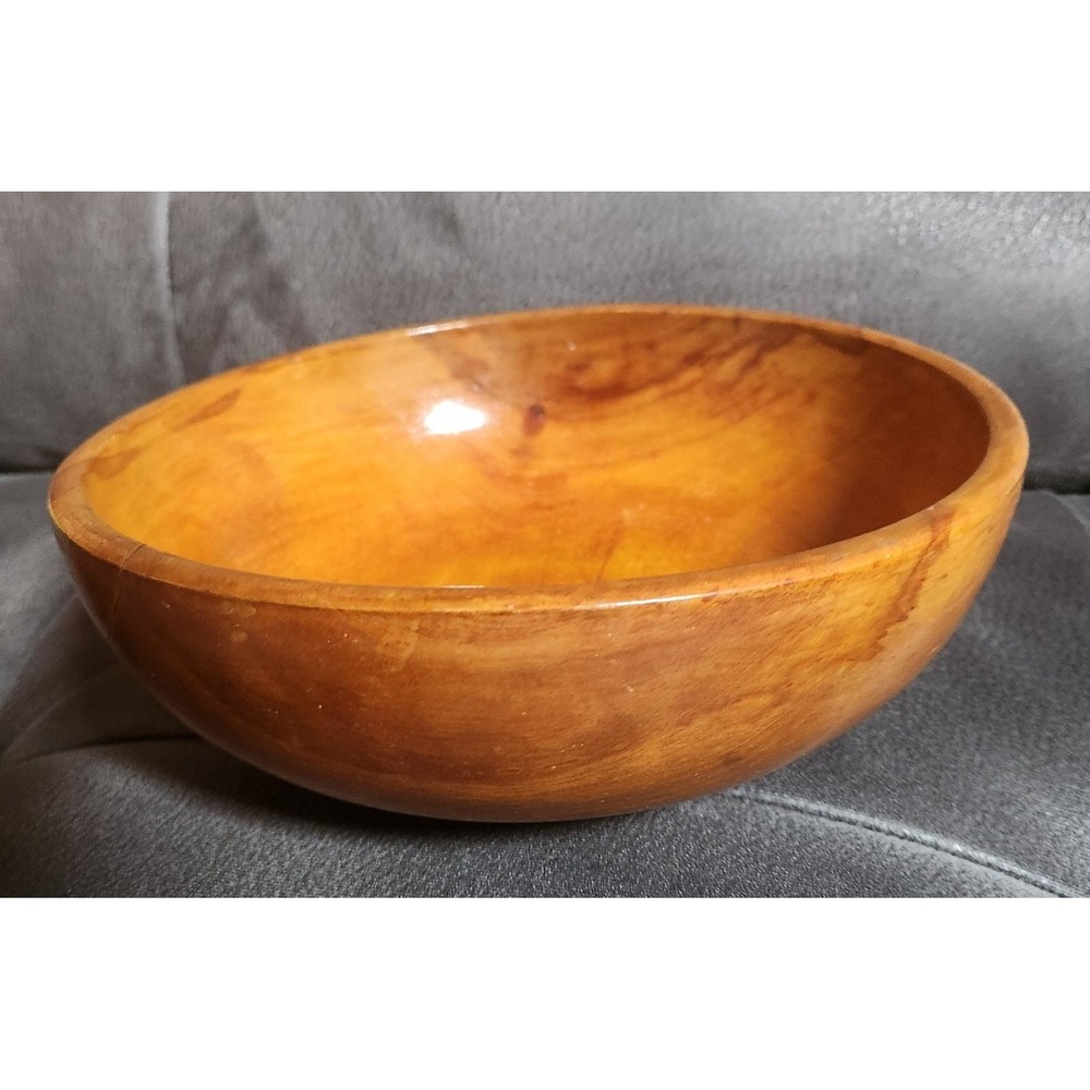Vintage Wooden Bowl Home Decor Collectible / 10" Diameter x 4" H - Picture 4 of 5
